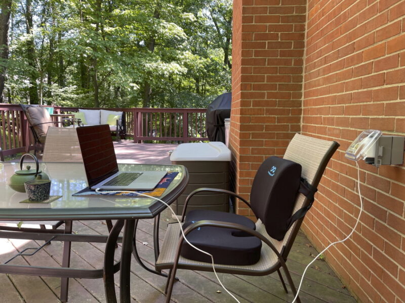 Outdoor Workspace